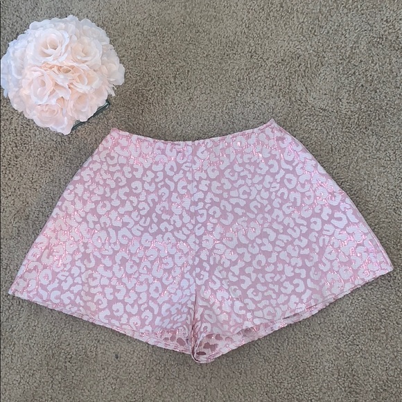 PrettyLittleThing Pants - Pretty Little Thing Leopard Foil Shorts